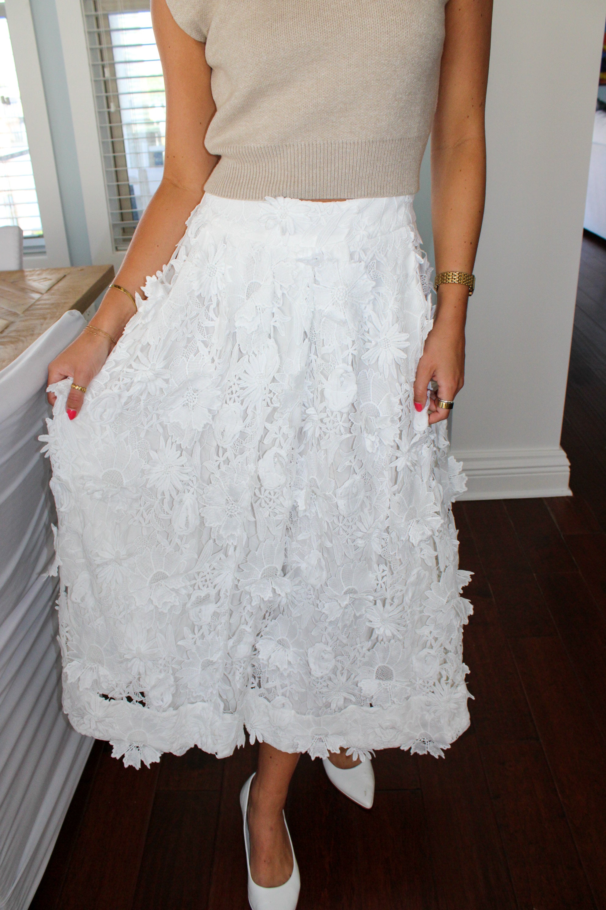 LACE MIDI SKIRT