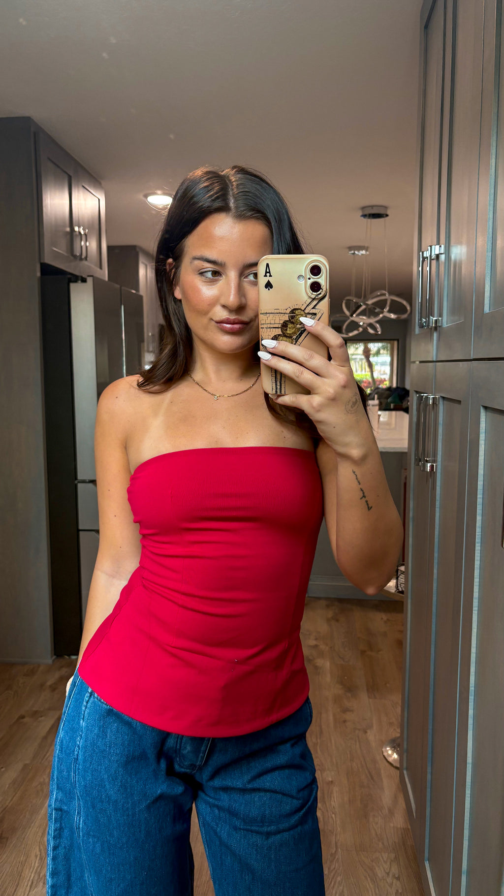 STRAPLESS FLARE TOP