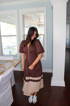 BUBBLE SLEEVE COLOR BLOCK MIDI DRESS