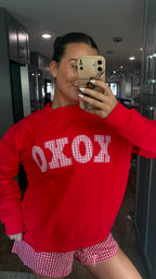 XOXO MOCKNECK IN RED