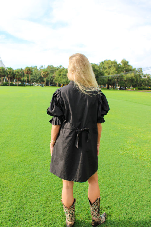 BLACK BUBBLE SLEEVE DRESS