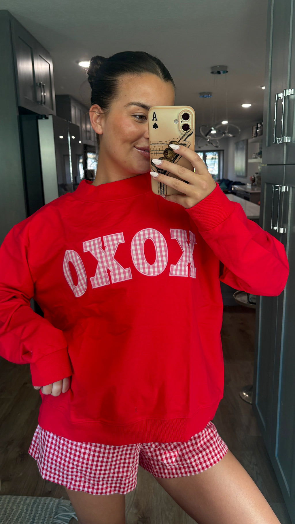 XOXO MOCKNECK IN RED