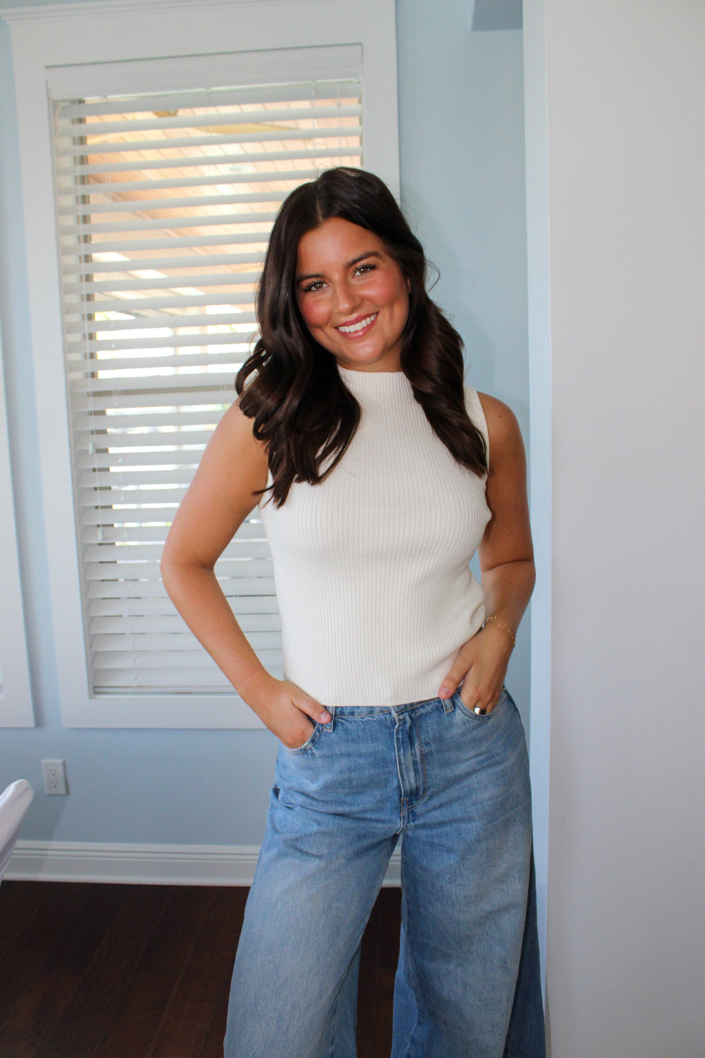 OFF WHITE HALTER TOP